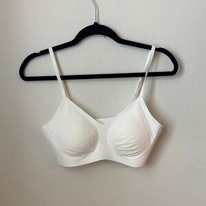 HoneyLove Silhouette White Bra